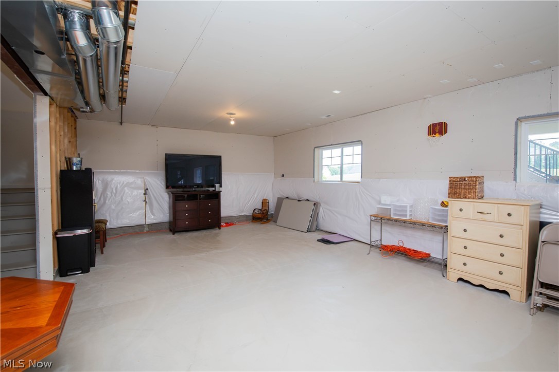 636 Beljon Lane Aurora OH 44202