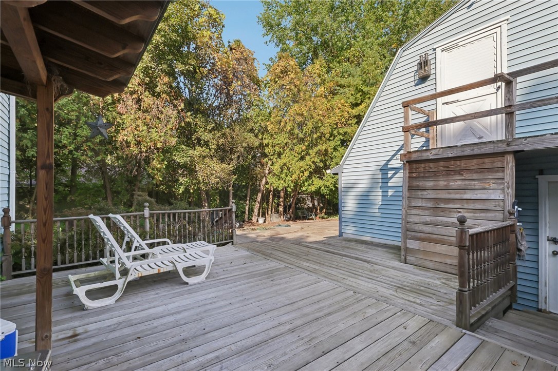 1168 North Road NE Warren OH 44483
