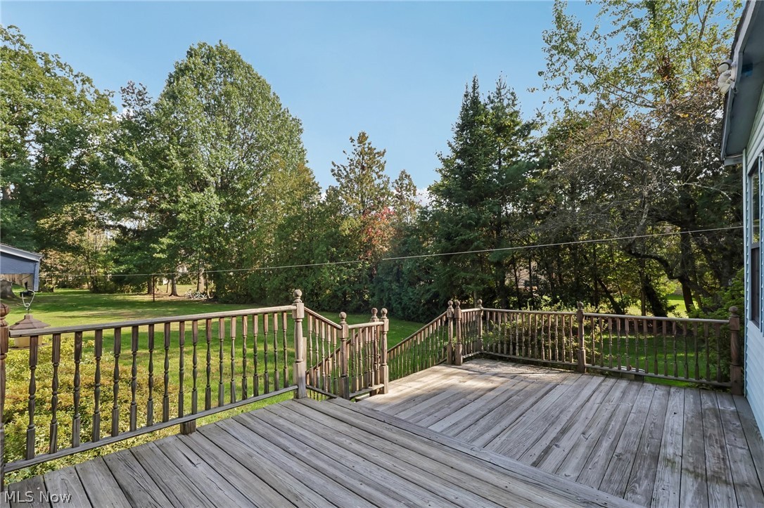 1168 North Road NE Warren OH 44483