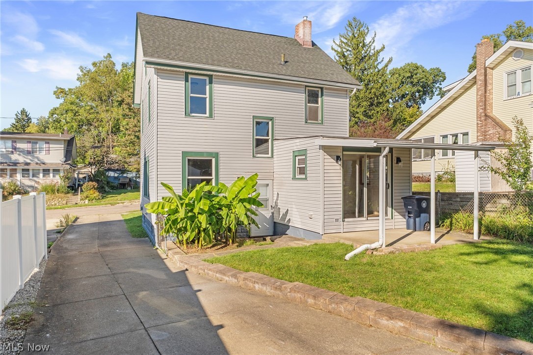 2644 Terrace Avenue Akron OH 44312
