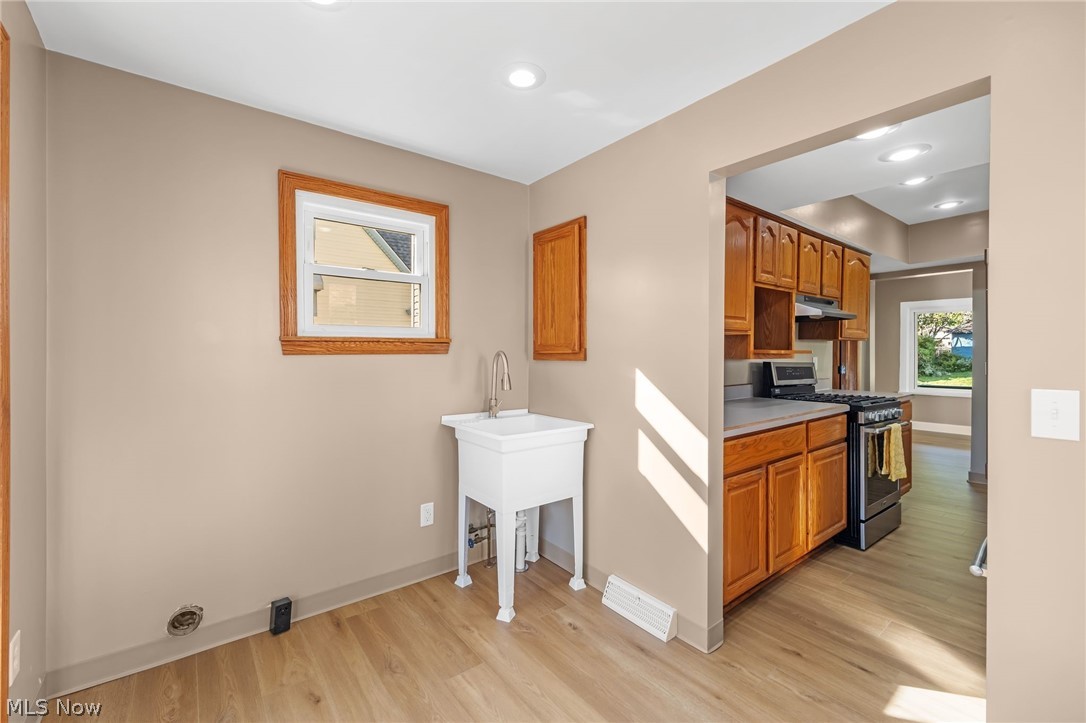 2644 Terrace Avenue Akron OH 44312