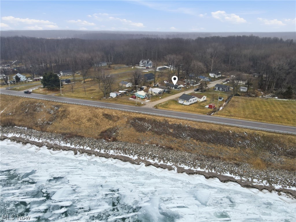 5 Stones Long Beach Drive Ashtabula OH 44004