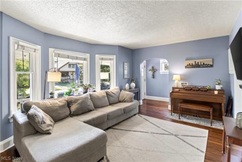 1644 Cordova Avenue Lakewood OH 44107