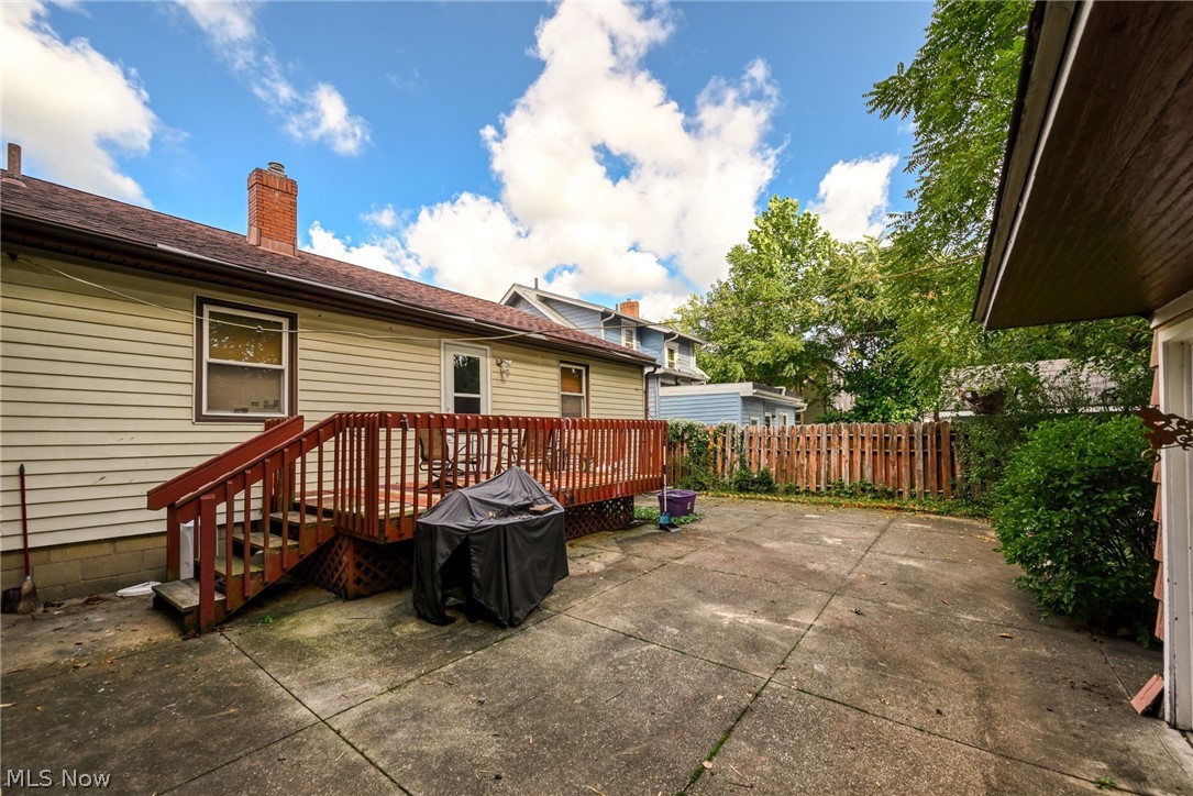 1117 N Main Street Akron OH 44310