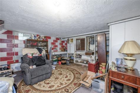 1117 N Main Street Akron OH 44310