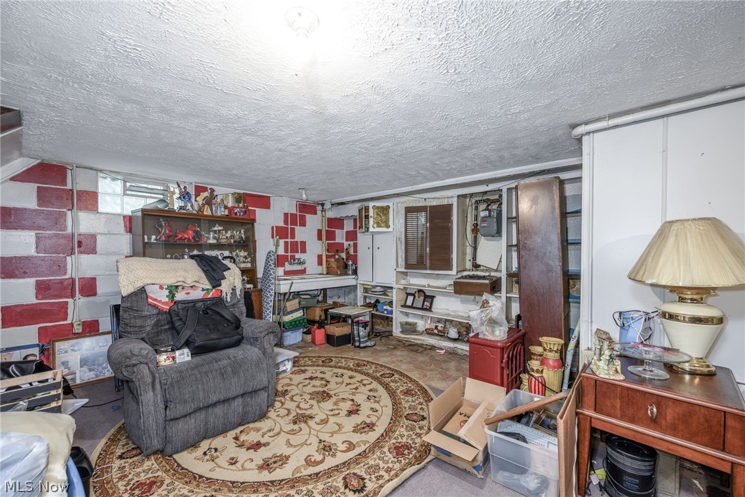 1117 N Main Street Akron OH 44310