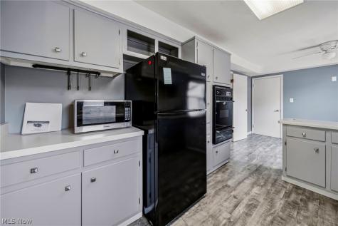 4937 Emmet Road Lyndhurst OH 44124