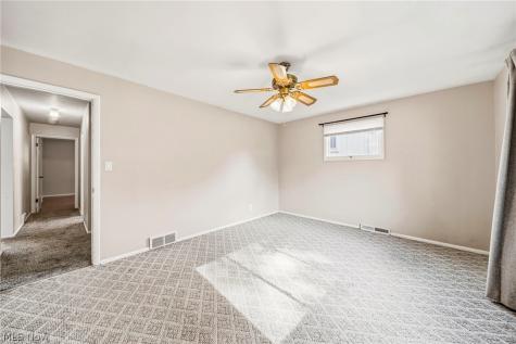 4937 Emmet Road Lyndhurst OH 44124
