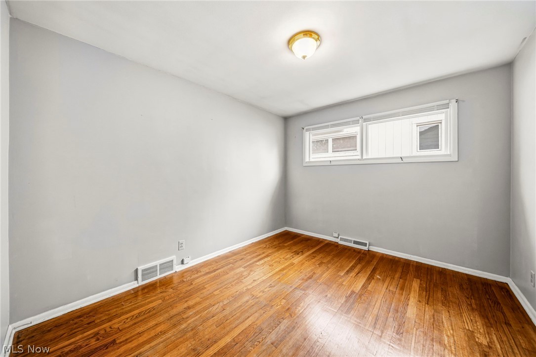 4937 Emmet Road Lyndhurst OH 44124
