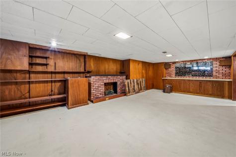 4937 Emmet Road Lyndhurst OH 44124