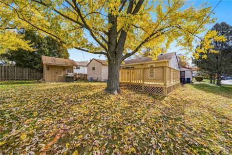 4937 Emmet Road Lyndhurst OH 44124