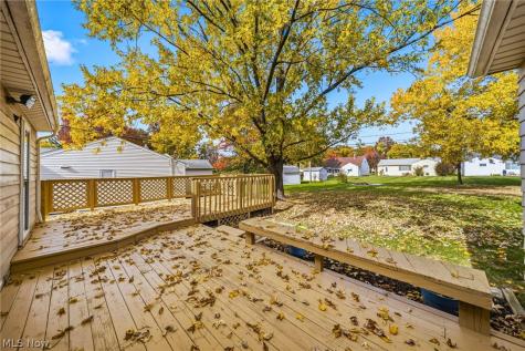 4937 Emmet Road Lyndhurst OH 44124