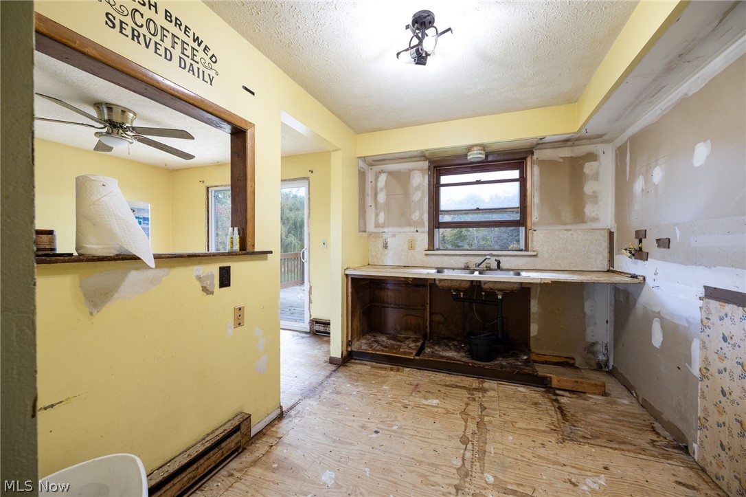 3651 Beat Road Litchfield OH 44253