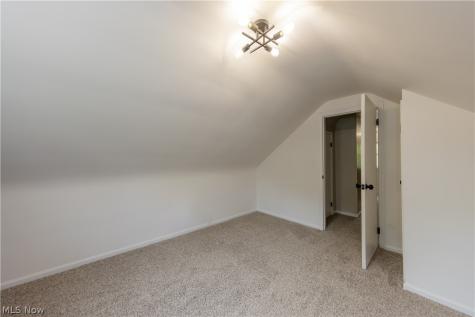 4688 E 173rd Street Cleveland OH 44128