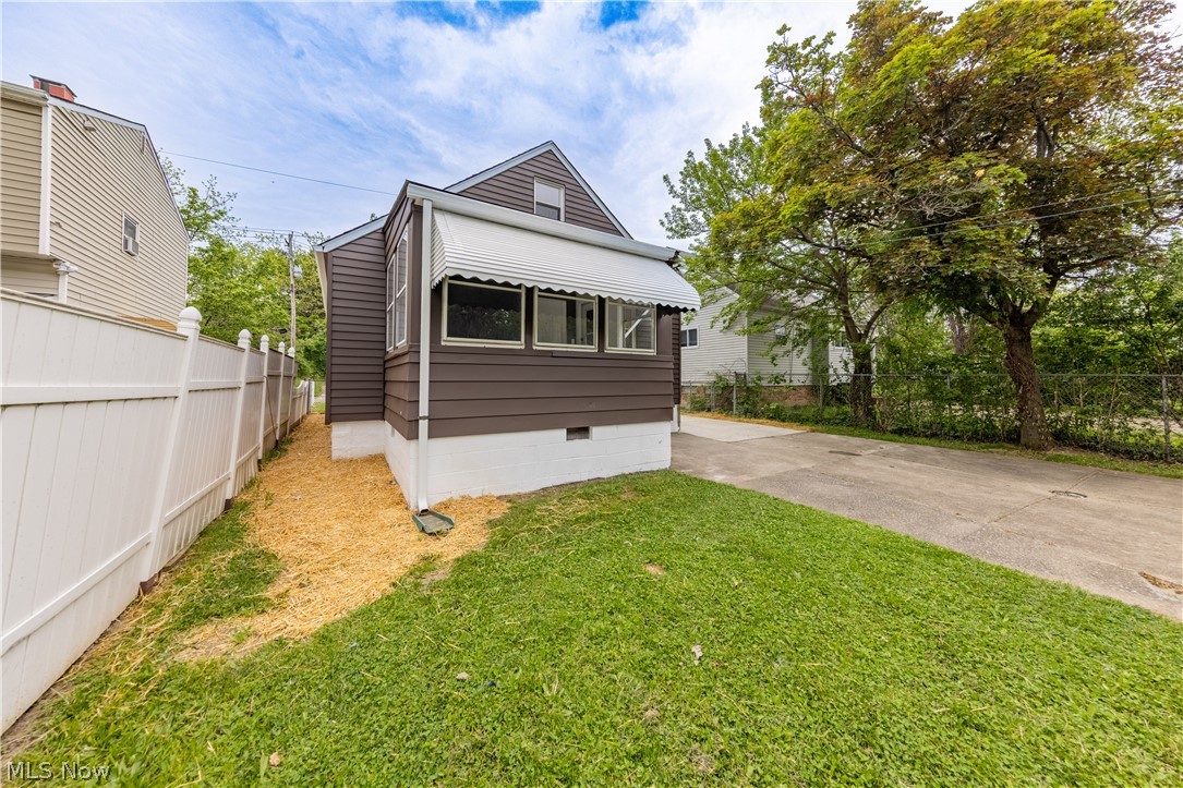 4688 E 173rd Street Cleveland OH 44128