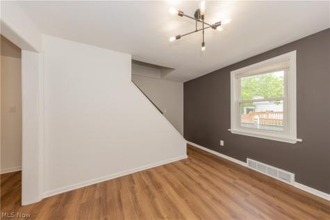 4688 E 173rd Street Cleveland OH 44128
