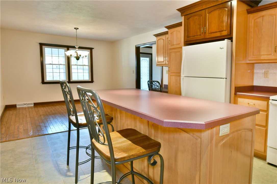 190 Maple Leaf Drive Hubbard OH 44425