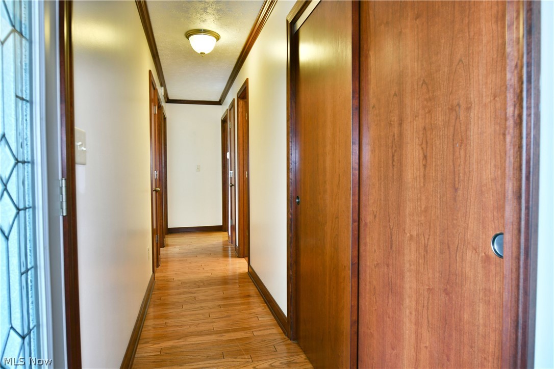 190 Maple Leaf Drive Hubbard OH 44425