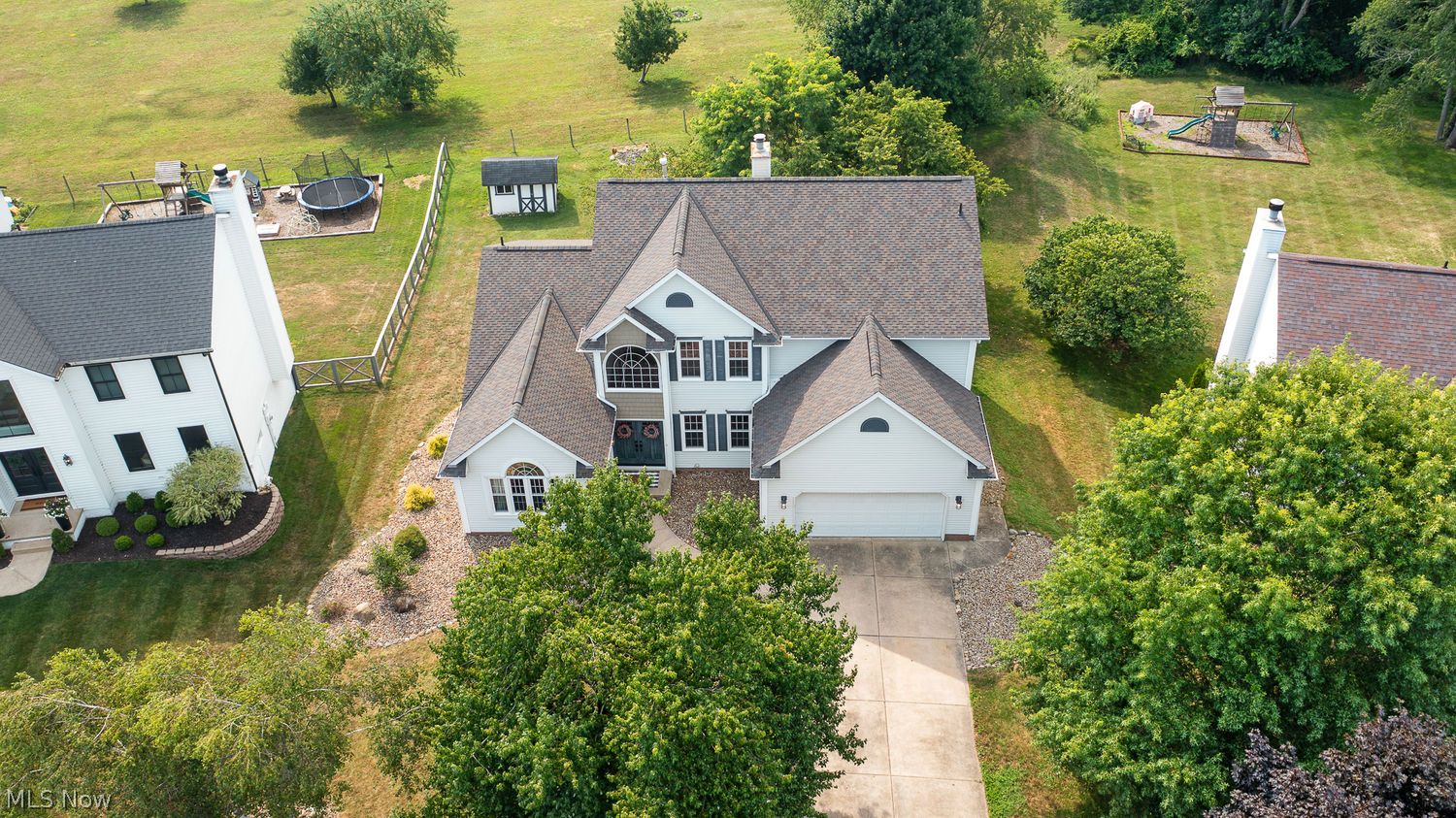 3790 Falcon Chase Street NW Uniontown OH 44685