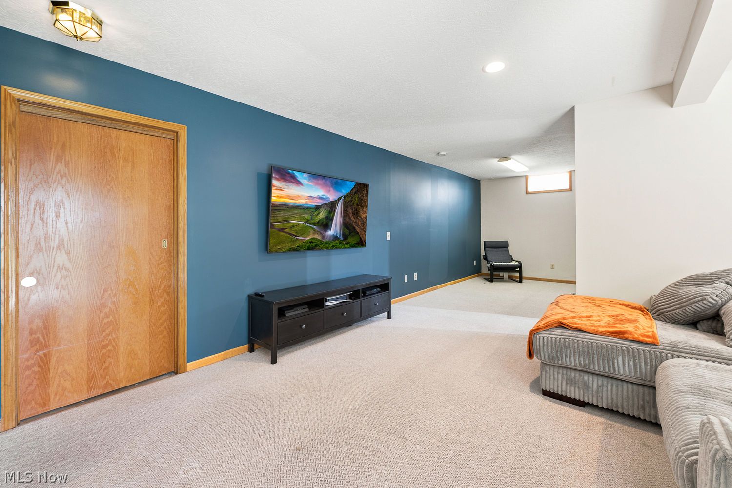 3790 Falcon Chase Street NW Uniontown OH 44685