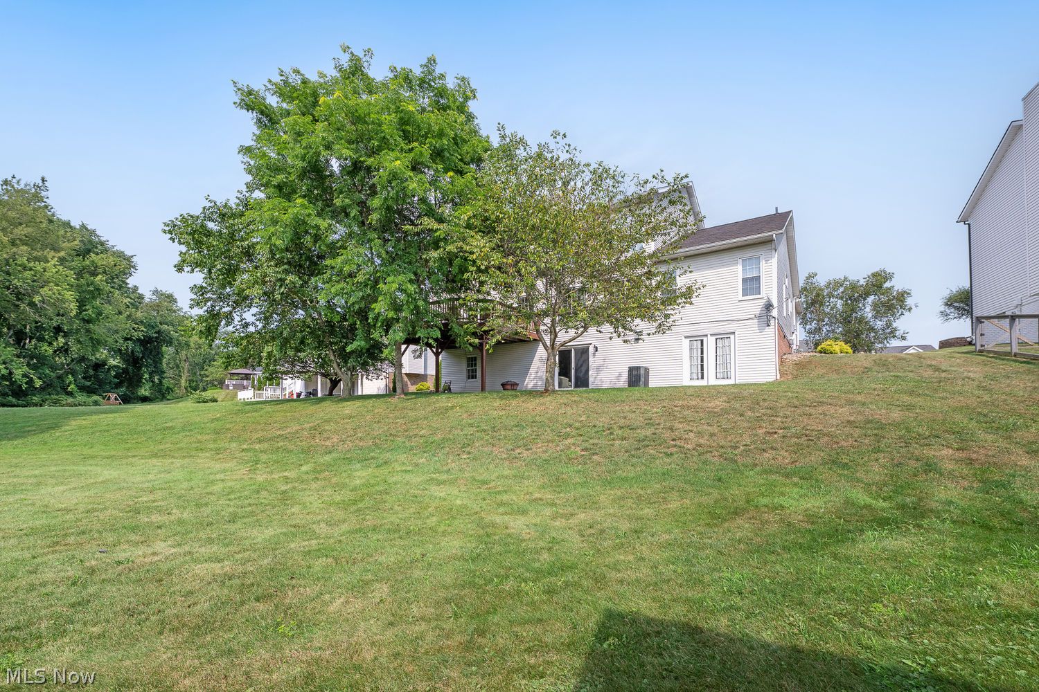 3790 Falcon Chase Street NW Uniontown OH 44685