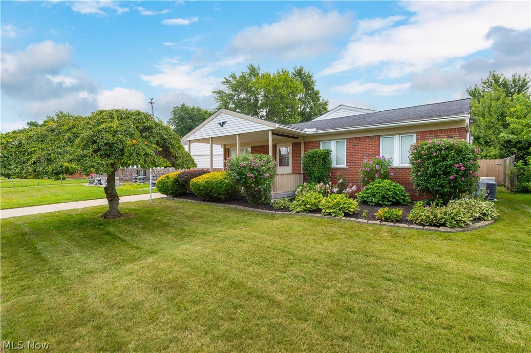 845 Jamestown Avenue Elyria OH 44035
