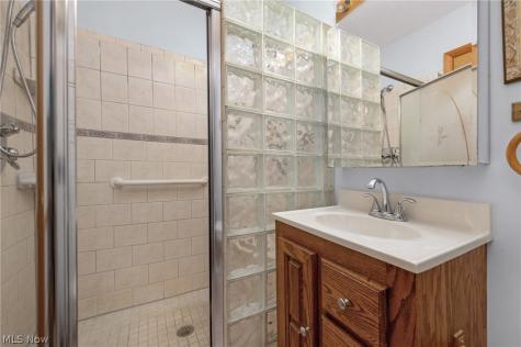 845 Jamestown Avenue Elyria OH 44035
