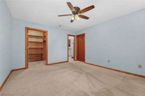 845 Jamestown Avenue Elyria OH 44035