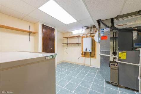 845 Jamestown Avenue Elyria OH 44035