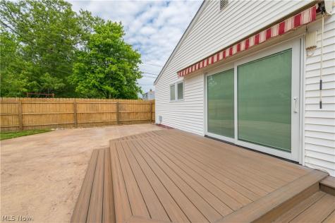 845 Jamestown Avenue Elyria OH 44035