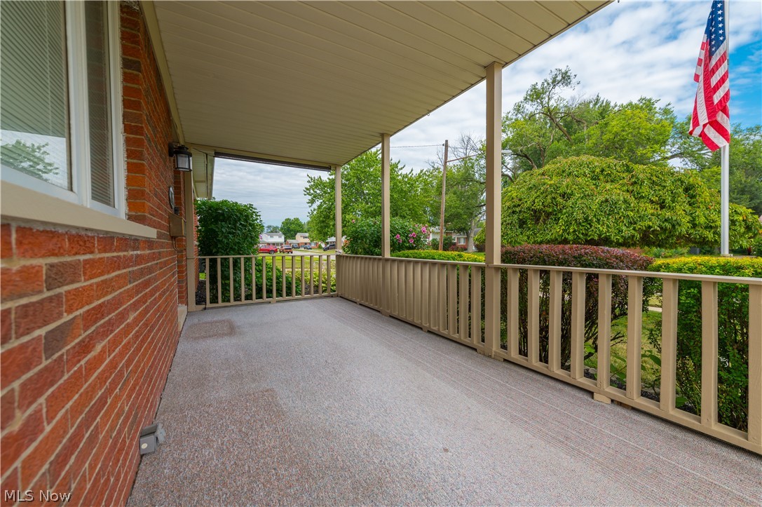 845 Jamestown Avenue Elyria OH 44035