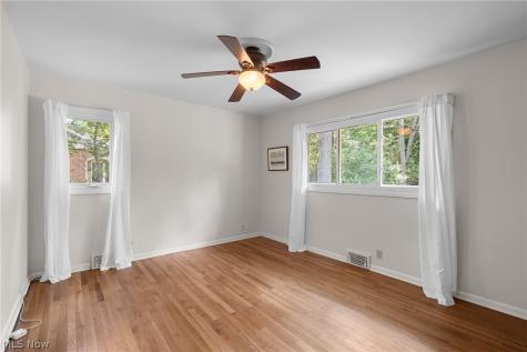 931 Orchard Park Drive Rocky River OH 44116