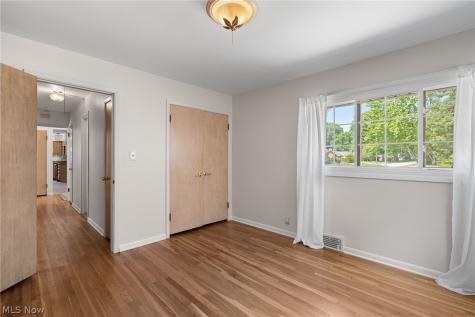 931 Orchard Park Drive Rocky River OH 44116