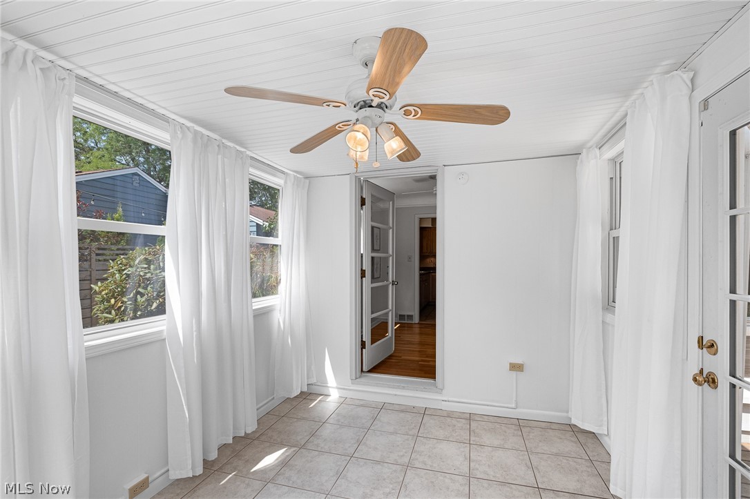 931 Orchard Park Drive Rocky River OH 44116