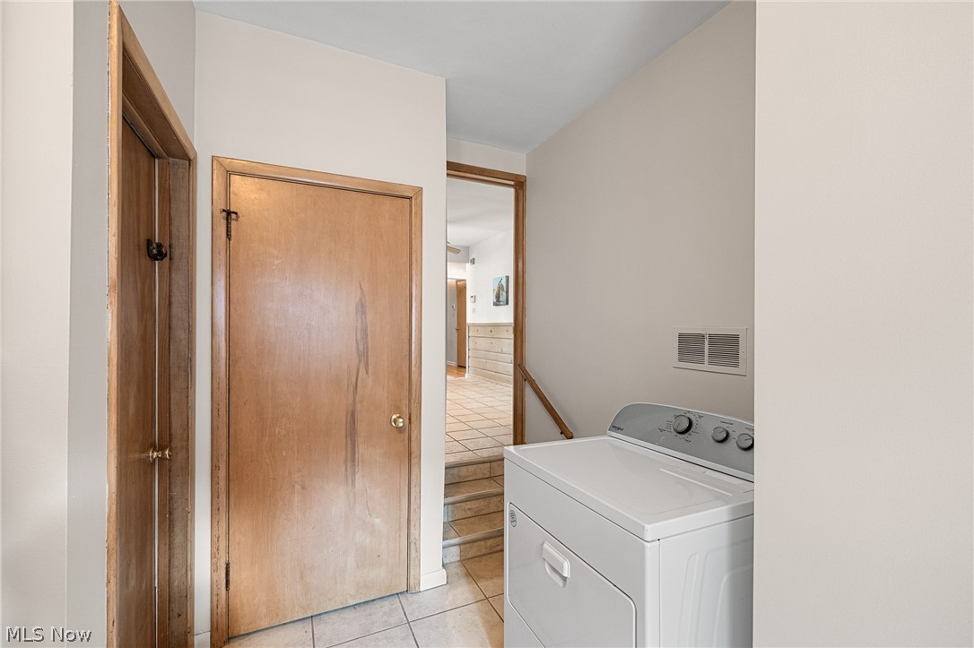 931 Orchard Park Drive Rocky River OH 44116