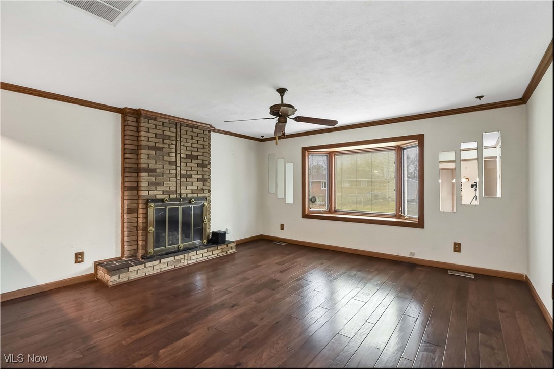 2047 Homewood Drive Lorain OH 44055