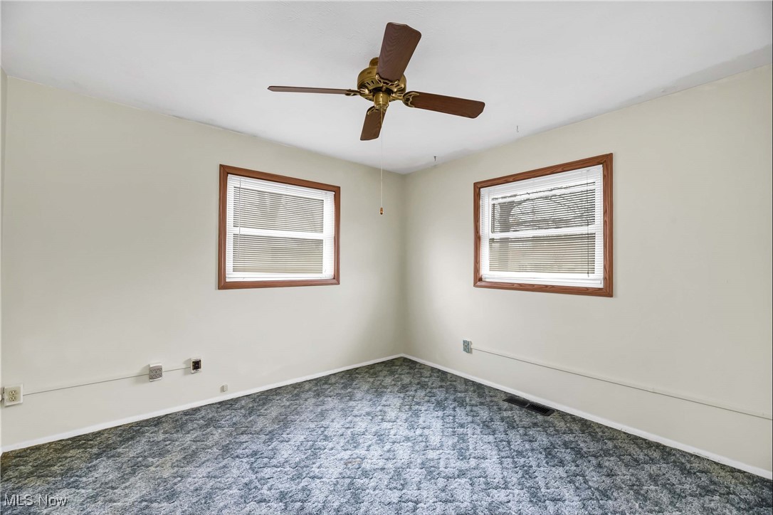 2047 Homewood Drive Lorain OH 44055