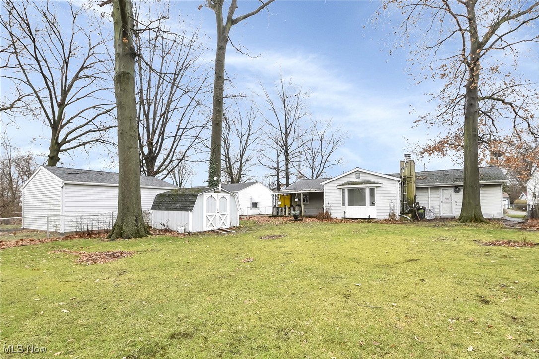 2047 Homewood Drive Lorain OH 44055