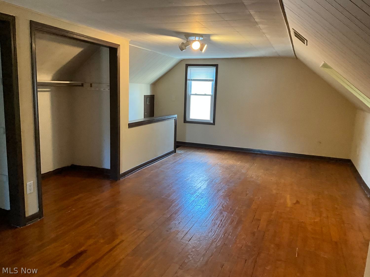 71 N Hawkins Avenue Akron OH 44313