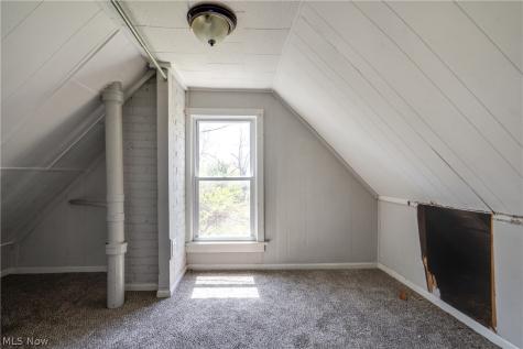 12937 Erwin Avenue Cleveland OH 44135