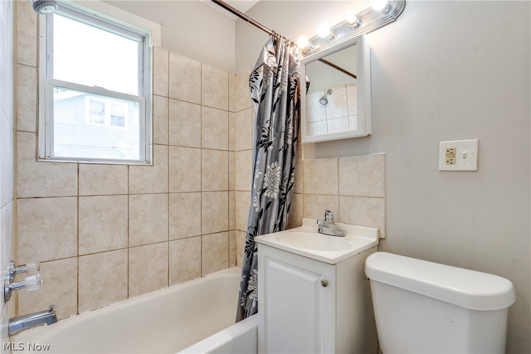 12937 Erwin Avenue Cleveland OH 44135
