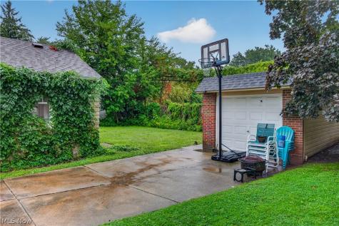 115 Sunnycliff Drive Euclid OH 44123