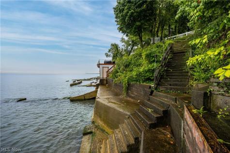 115 Sunnycliff Drive Euclid OH 44123