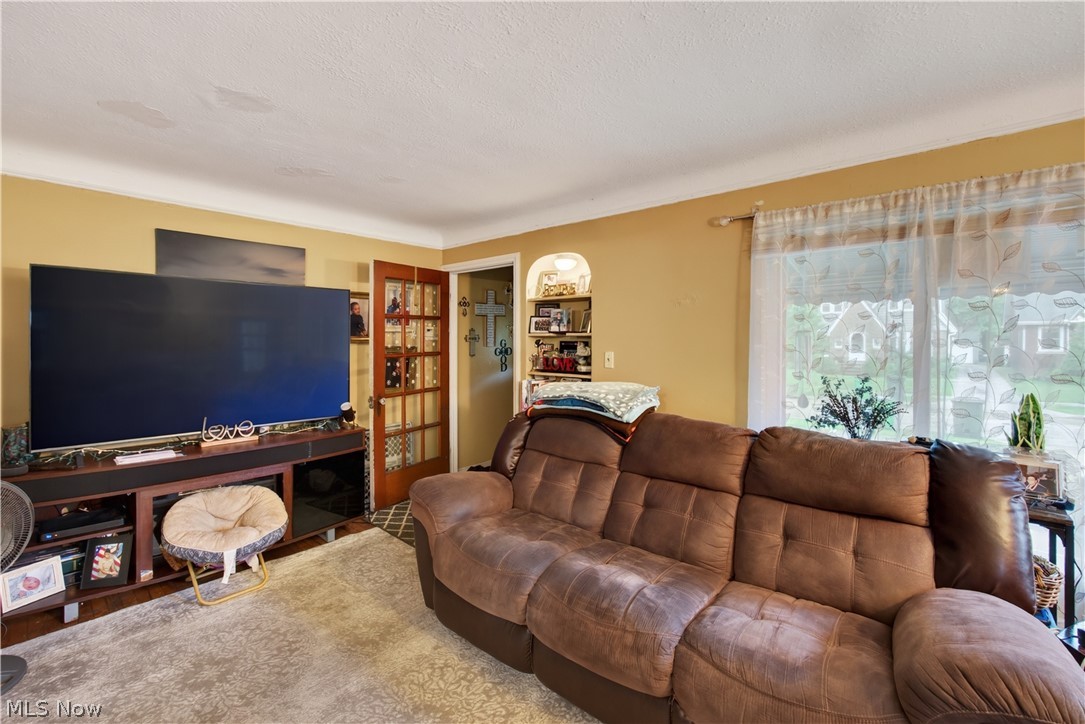 115 Sunnycliff Drive Euclid OH 44123