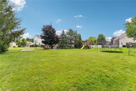 1559 Congressional Avenue Brunswick OH 44212