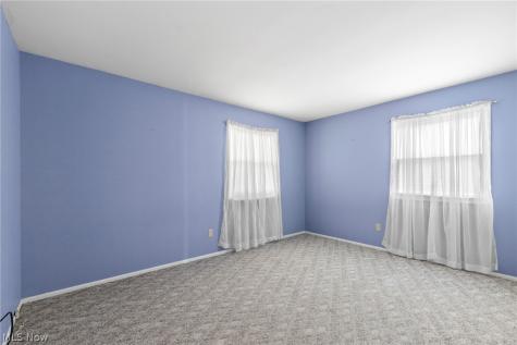 1055 Thomas Drive Ashland OH 44805