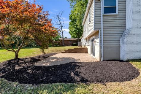 1055 Thomas Drive Ashland OH 44805