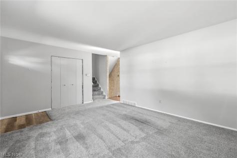 1055 Thomas Drive Ashland OH 44805