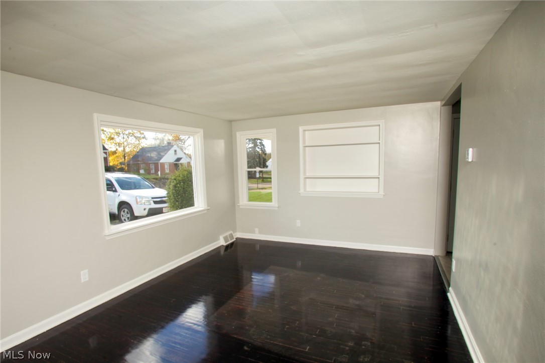 1569 25th Street NW Canton OH 44709