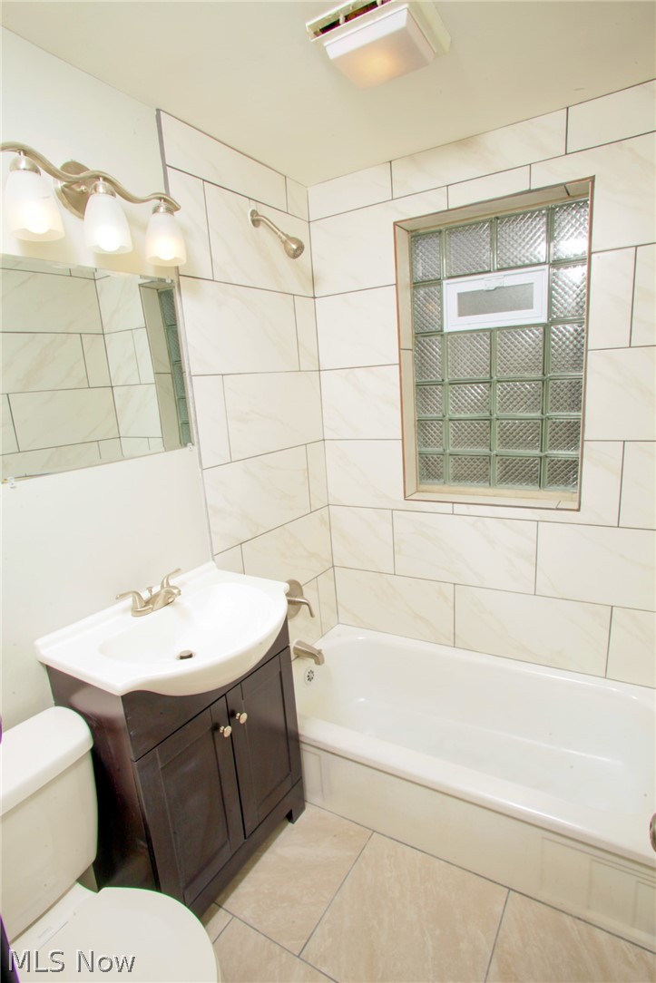 1569 25th Street NW Canton OH 44709